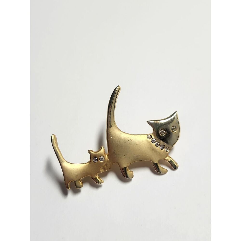 Gold Cat Duo Brooch - Elegant Rhinestone Accent